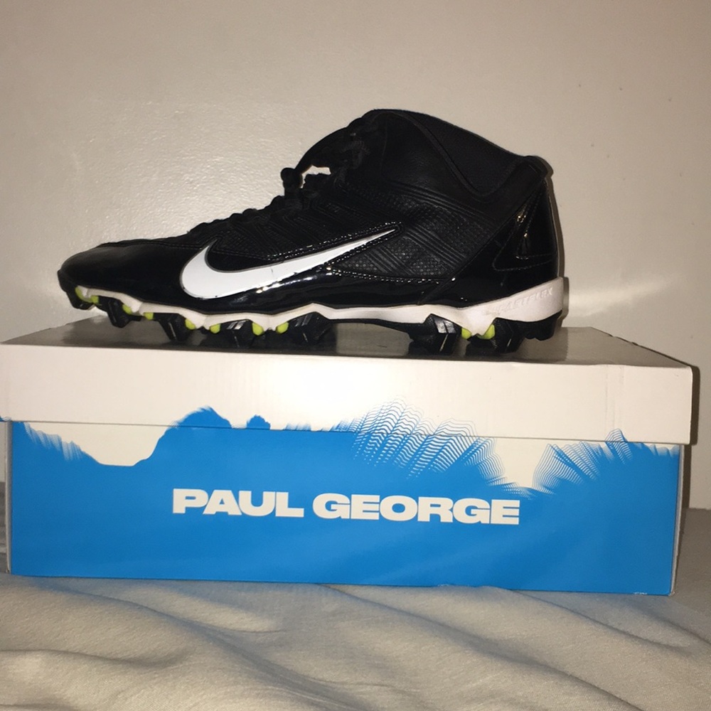 Nike Alpha Shark Size 11